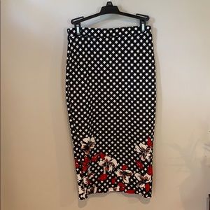 Leota “Lane” Pencil Skirt in Floral Gingham